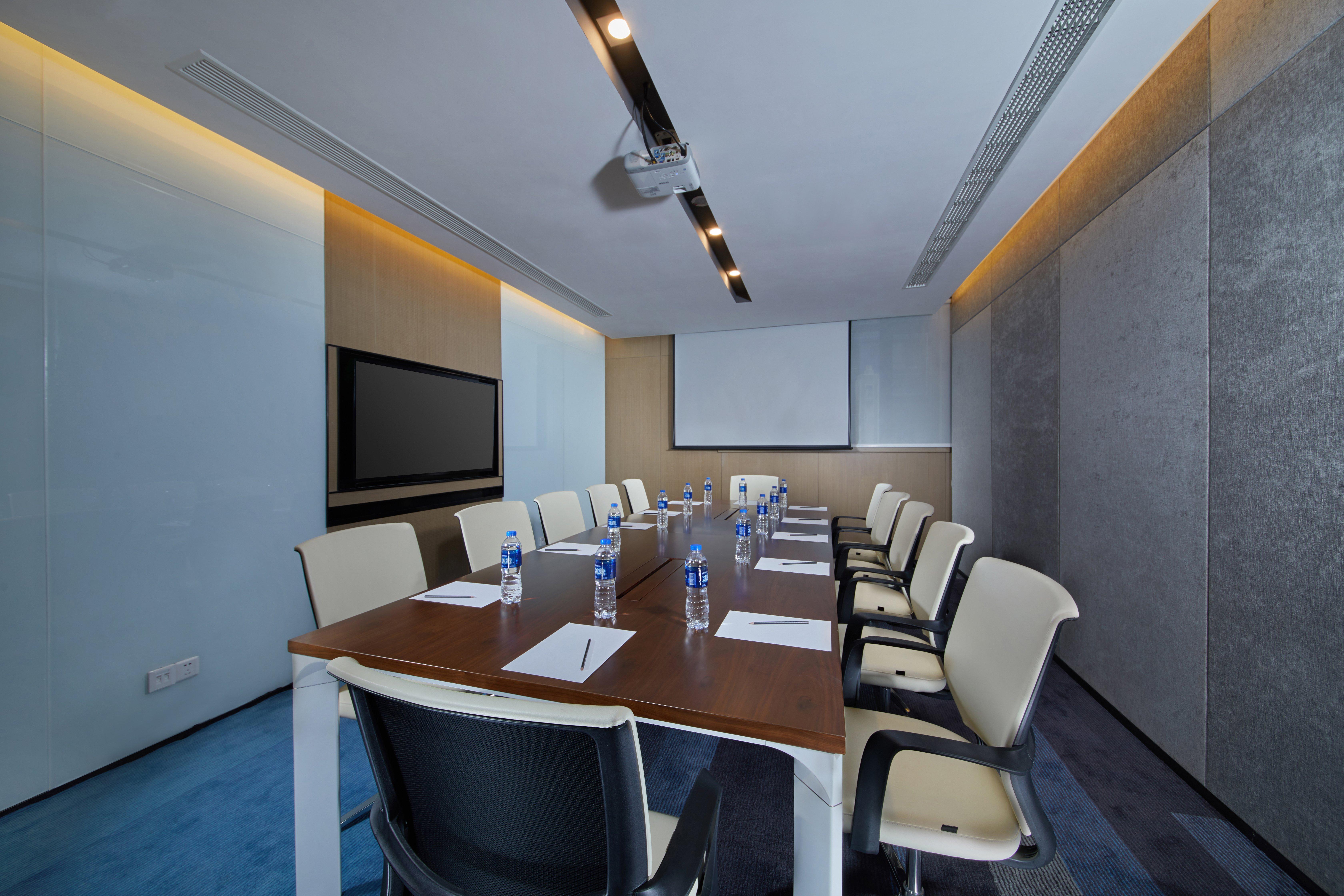 Holiday Inn Express Zhangjiagang East By Ihg מראה חיצוני תמונה